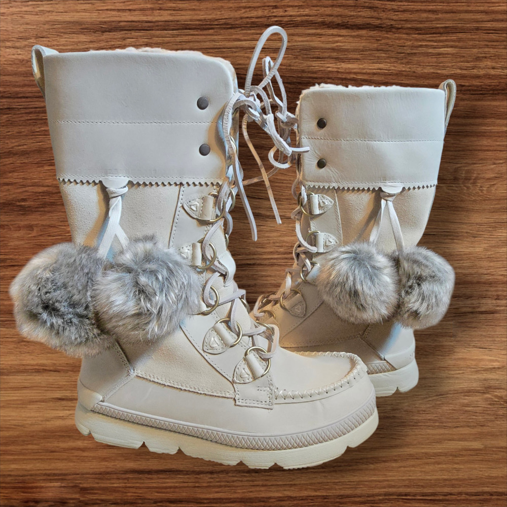 NIB, Manitobah Women's WP Pacific Winter Boot V2 Pumice, Size 7